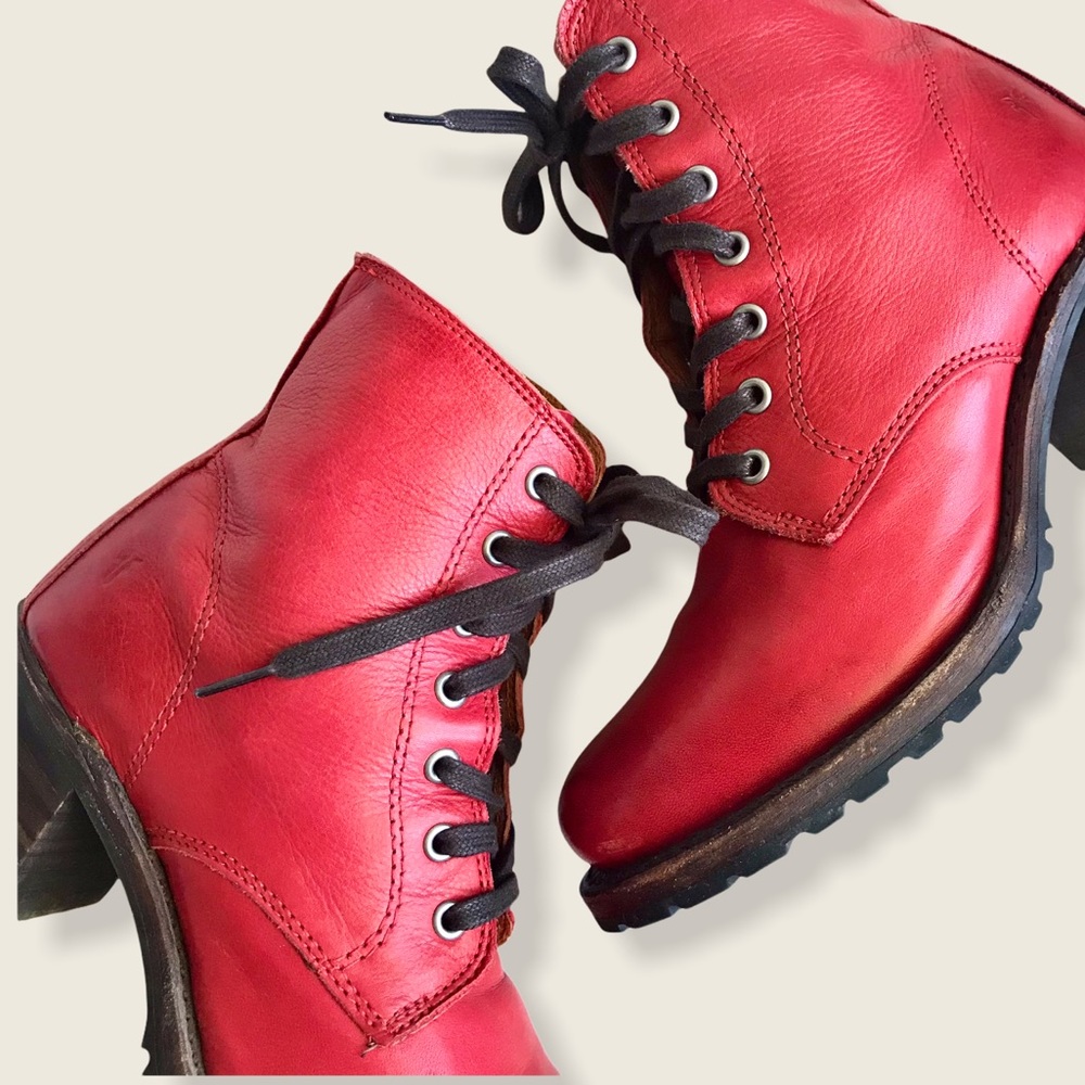 RARE Frye Sabrina 6G LaceUp Red Retro Combat Boots - Picture 14 of 16